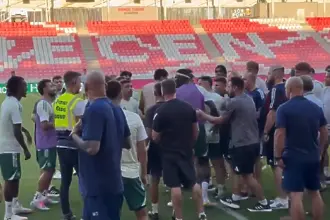 Хаос и напрежение между евентуалните съперници на Арда в Лига на конференциите (ВИДЕО)