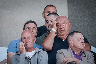 Венци Стефанов: Не съм Ванга да знам за мача с ЦСКА, резултатът може да бъде 1 х 2 (ВИДЕО)