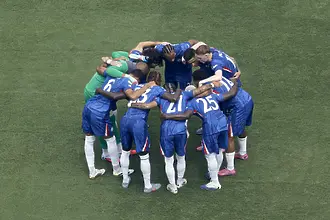 УЕФА даде голям тласък на Челси в Шампионска лига