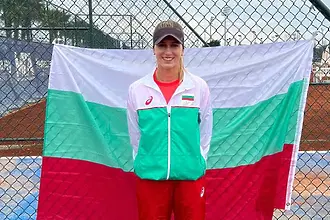 Гергана Топалова продължава напред на турнир във Франция