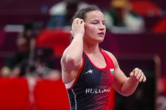 Биляна Дудова ще спори за бронза на Световното