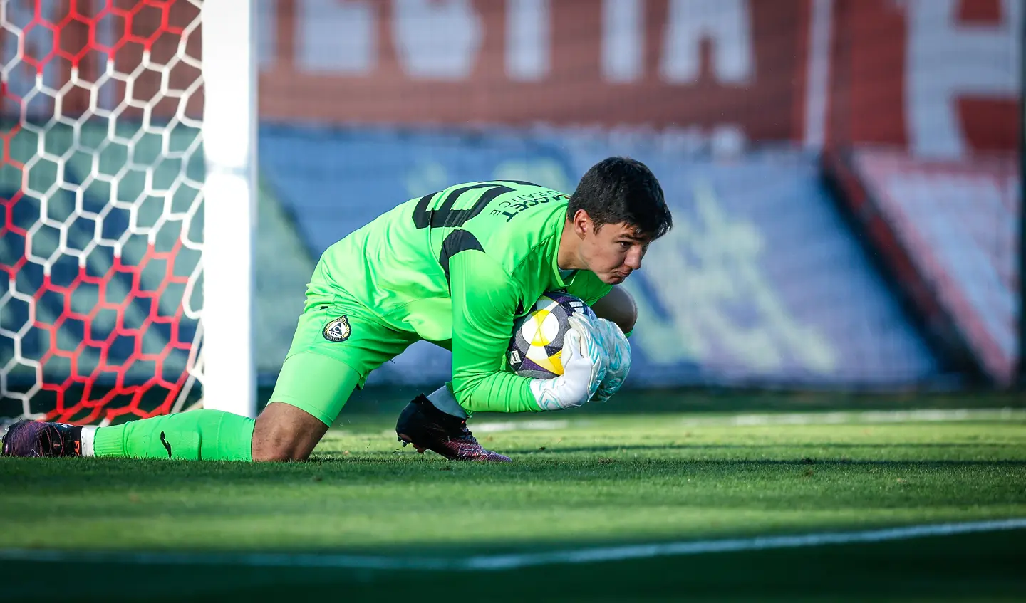 ЦСКА 1948 продължи перфектното си представяне у дома с успех над Славия