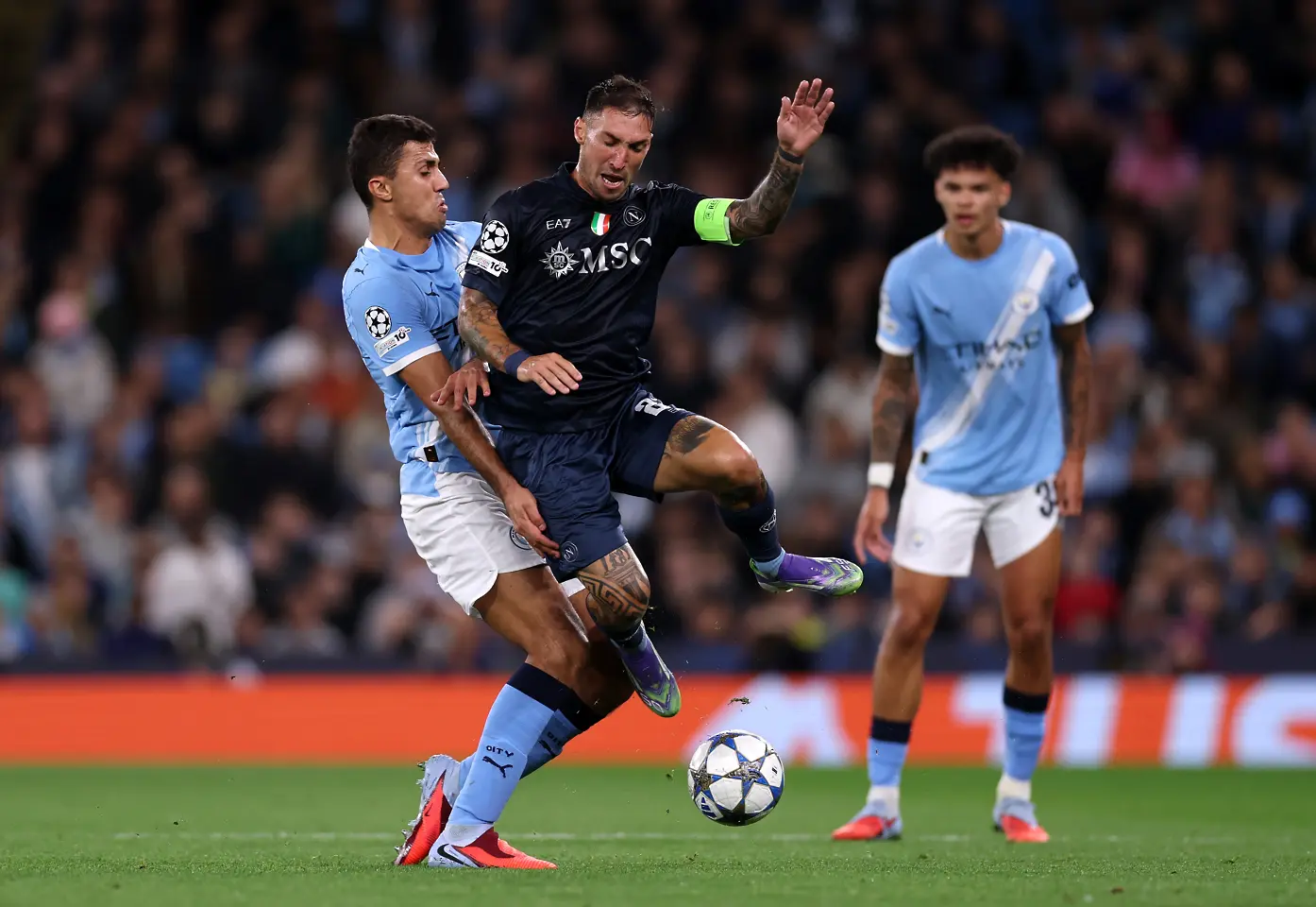 Родри, Матео Политано, Манчестър Сити - Наполи / Getty Images