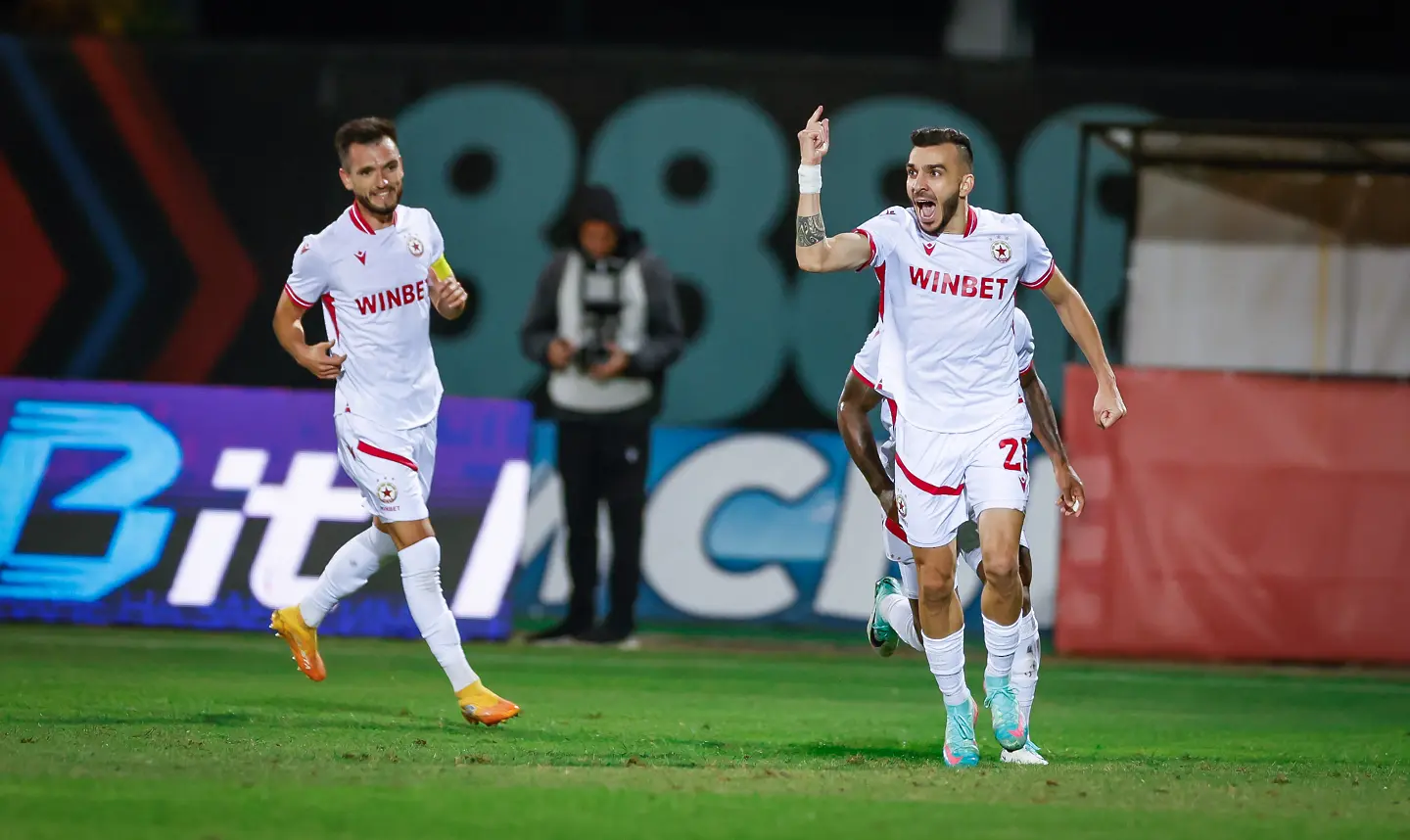 Йоанис Питас / startphoto.bg