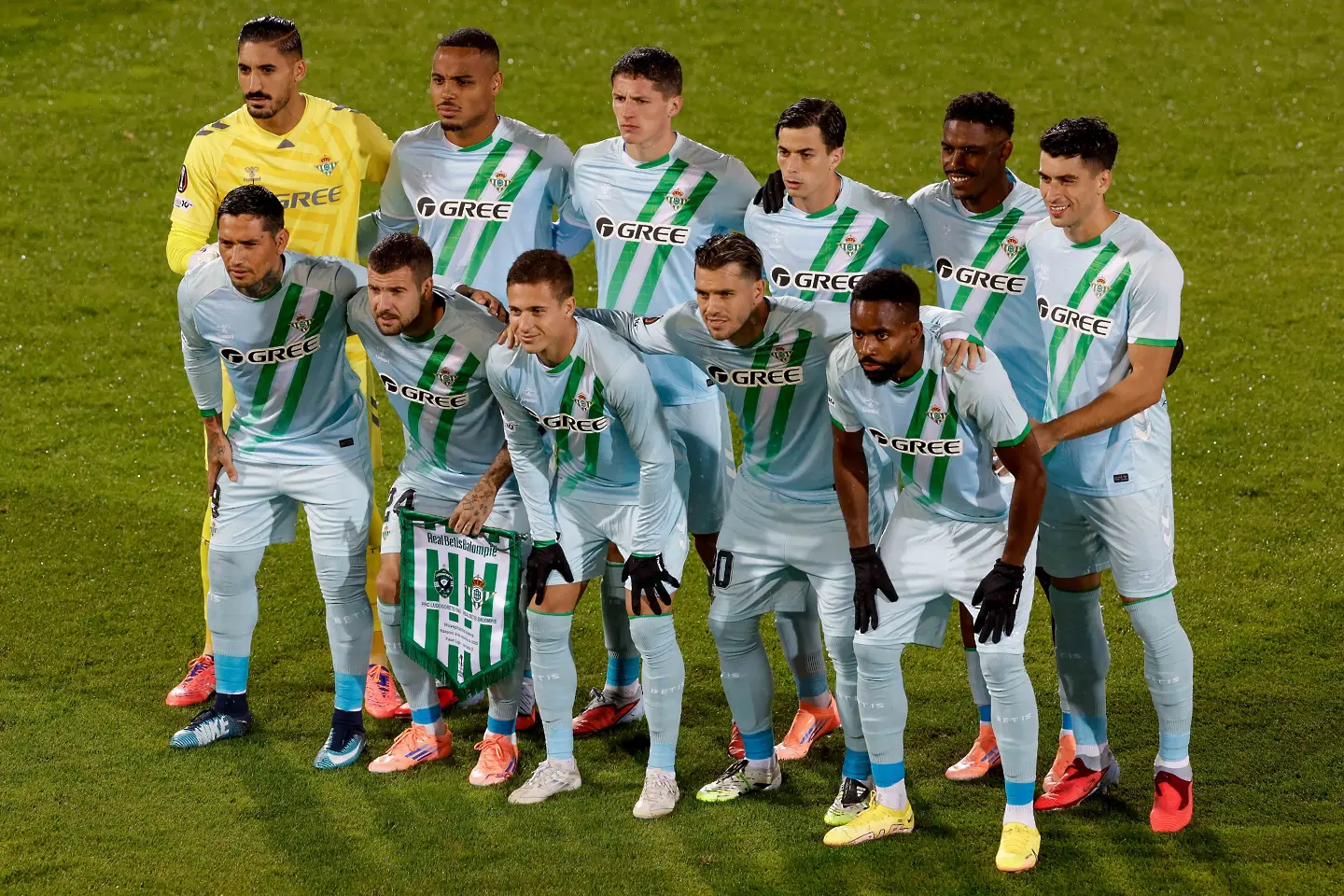 Ло Селсо обича да вкарва в Разград, разликата между Лудогорец и Бетис бе много голяма