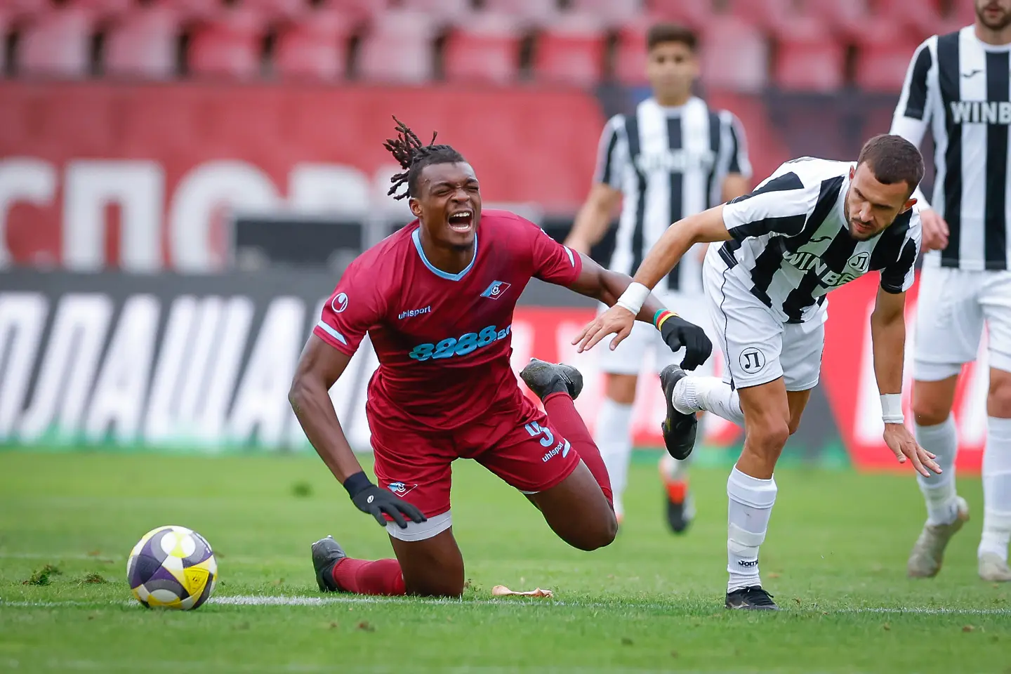 Бертран Фурие, Септември - Локомотив Пловдив / startphoto.bg