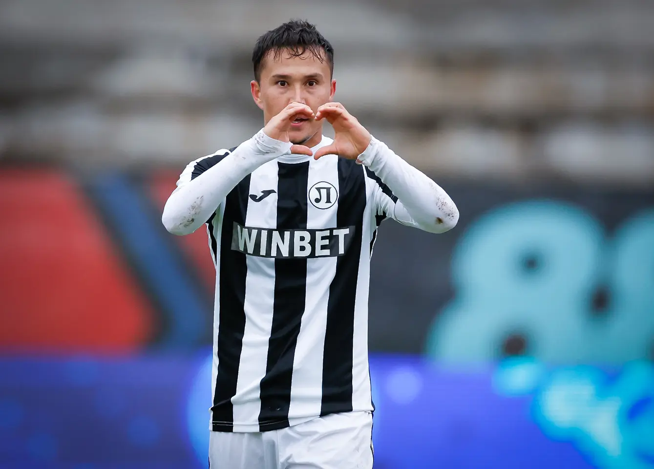 Парвиз Умарбаев / startphoto.bg