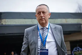 Фурнаджиев преди Турция: Топка е, дано имаме и късмет (ВИДЕО)
