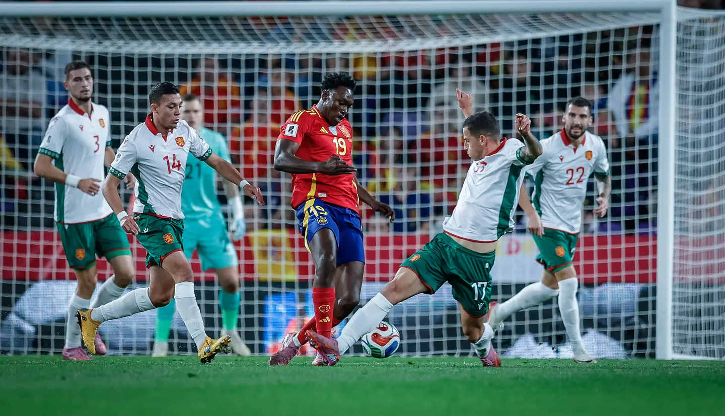 Само със Светльо Вуцов не става, 1:16, Испания гледа смело към Световното