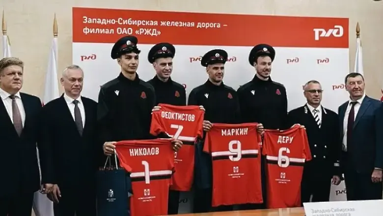 Симеон Николов и останалите нови в Локомотив Новосибирск / lokovolley.com