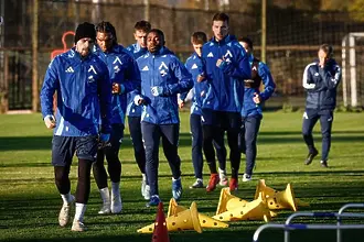 Веласкес направи четири промени в групата на Левски