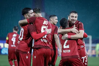 На живо: ЦСКА продължава да бележи, Годой прониза бившия си тим