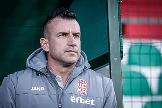 Стоянов: Още не сме готови за титлата, не всеки ден можеш да вкараш 5 на шампиона, искаме да радваме феновете (ВИДЕО)