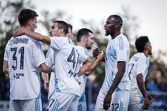 На живо: Левски прониза вратата на Хебър за трети път, два дебютни гола в Пазарджик