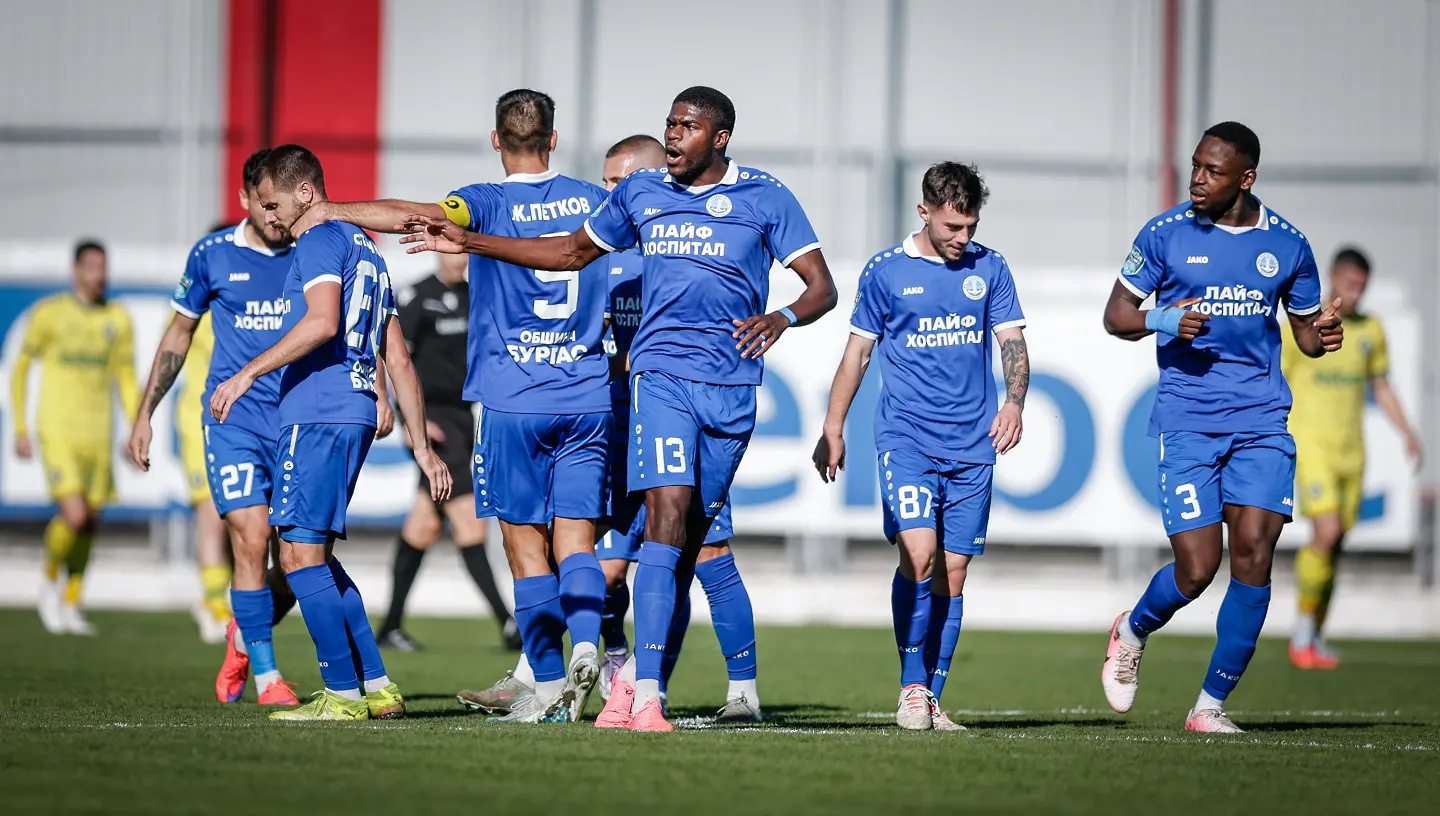 Черноморец Бургас / startphoto.bg