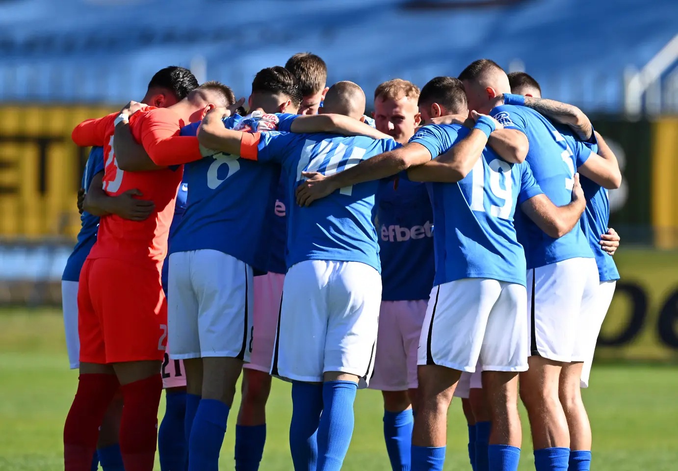 На живо: Добруджа - Спартак Варна (Състави)