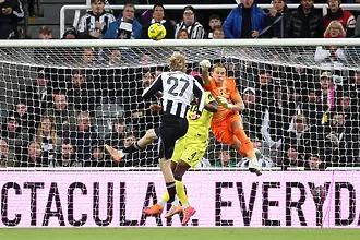 Шер и Волтемаде изхвърлиха Тотнъм от Карабао Къп