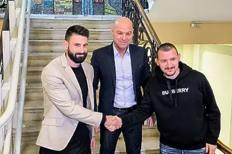 Кметът на Пловдив и капитаните на Локомотив и Ботев призоваха за феърплей