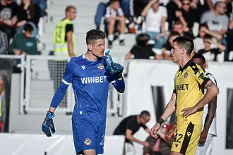 Арестуваният за бутилката в Дербито на Пловдив: Не съм хвърлял аз, бях на стадиона със съпругата и децата