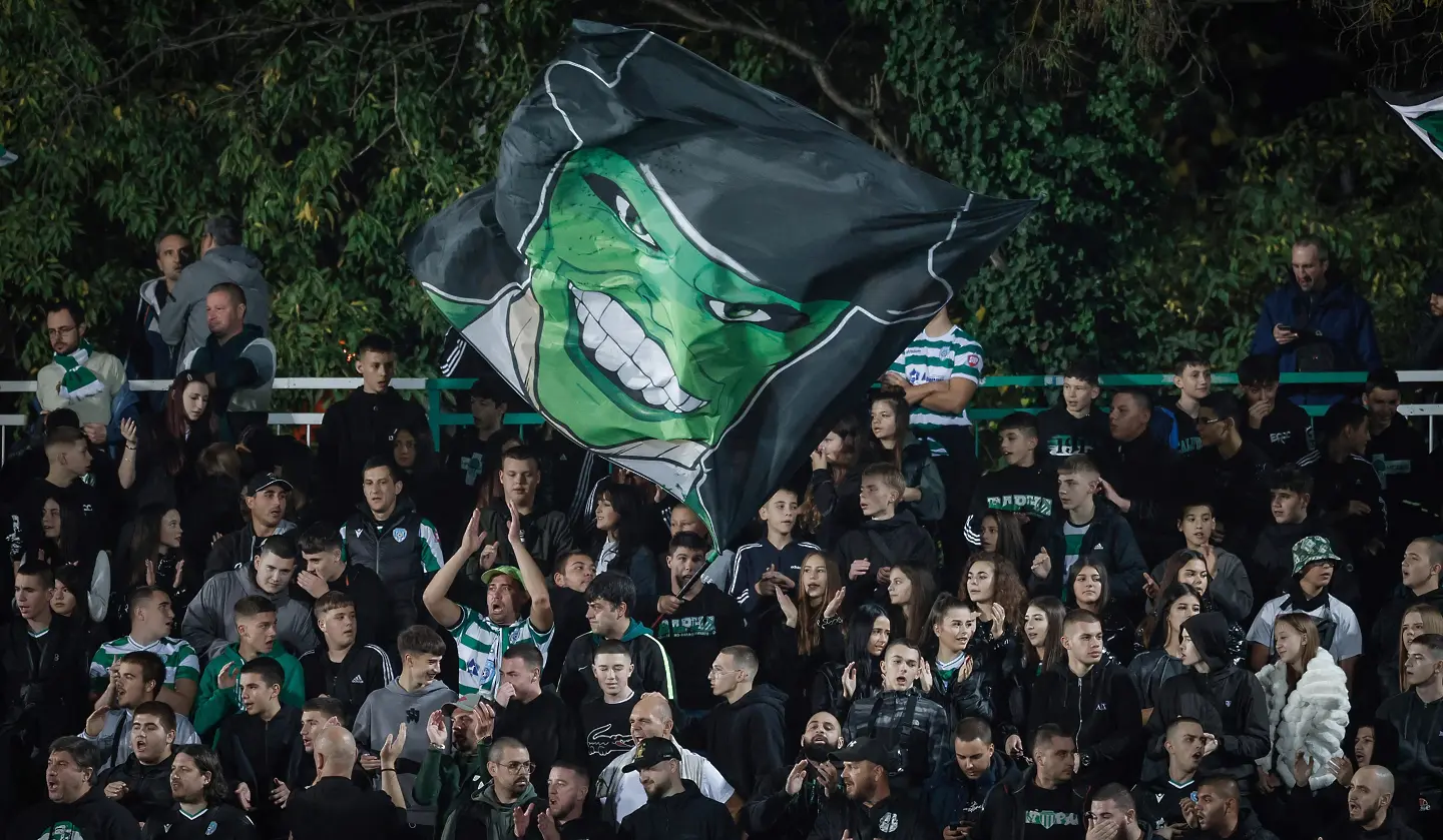 Фенове на Черно море / startphoto.bg 