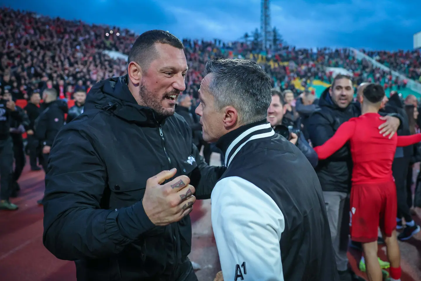 Радостта на играчите на ЦСКА след успеха над Левски (ГАЛЕРИЯ)