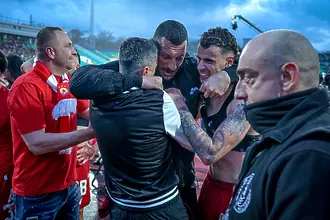 Радостта на играчите на ЦСКА след успеха над Левски (ГАЛЕРИЯ)