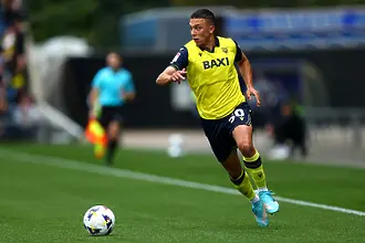 Филип Кръстев със 79 минути при загуба на Оксфорд