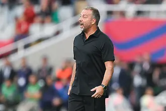 Жоан Лапорта отговори на слуховете за напускане на Флик