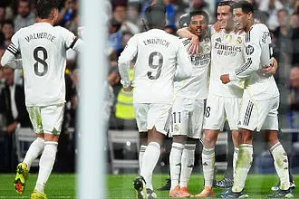 Реал разгони нашествието на „прилепите“ в Мадрид с огън и голови снаряди 