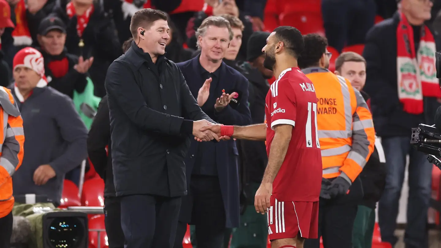 Мохамед Салах и Стивън Джерард / Getty Images