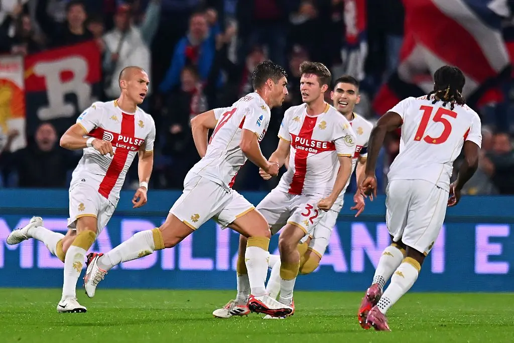 Дженоа се радва след гол / Getty Images 