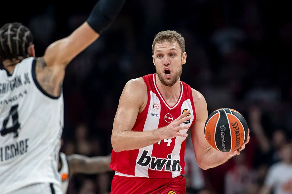 Александър Везенков / Getty Images