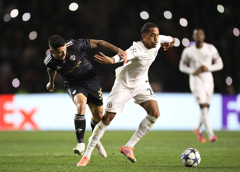 Жоао Педро от Челси срещу Педро Бикало от Карабах / Getty Images