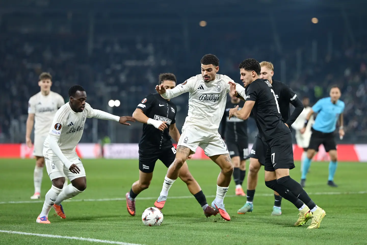 Щурм Грац - Нотингам Форест / Getty Images