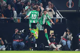 Два гола за пет минути и победа за Бетис