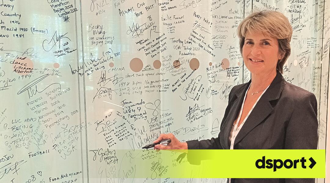 Весела Лечева се подписа на стената на олимпийците в МОК - Dsport.bg