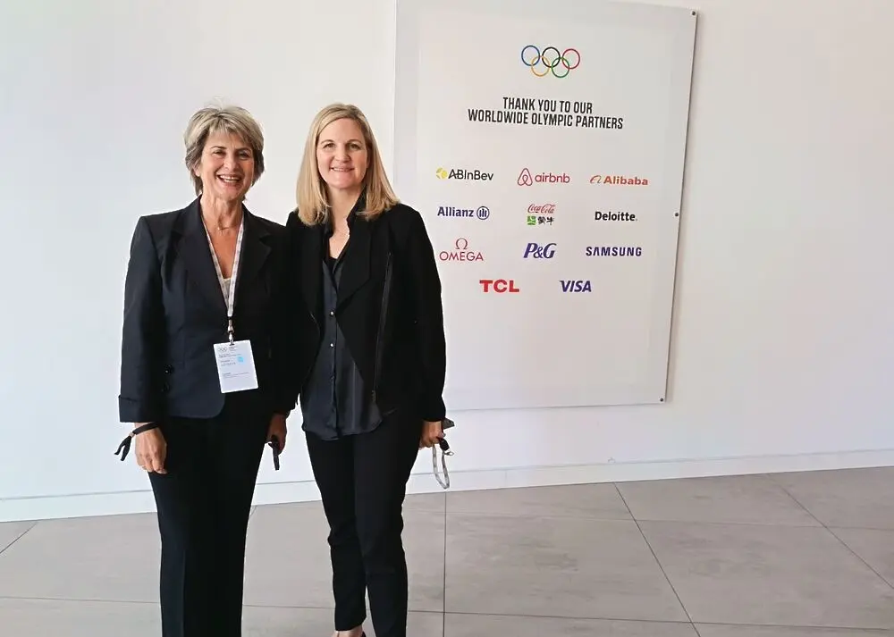 Весела Лечева се срещна с президента на МОК Кърсти Ковънтри