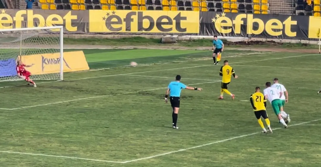 Преслав Йорданов, Миньор Перник - Вихрен Сандански / Facebook.com/Миньор Перник 