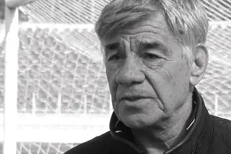 Почина легендарният Стоян Йорданов