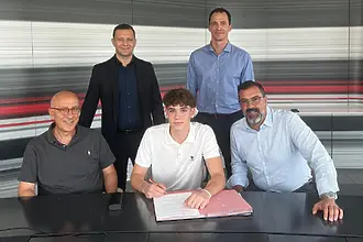 Българин дебютира за Милан