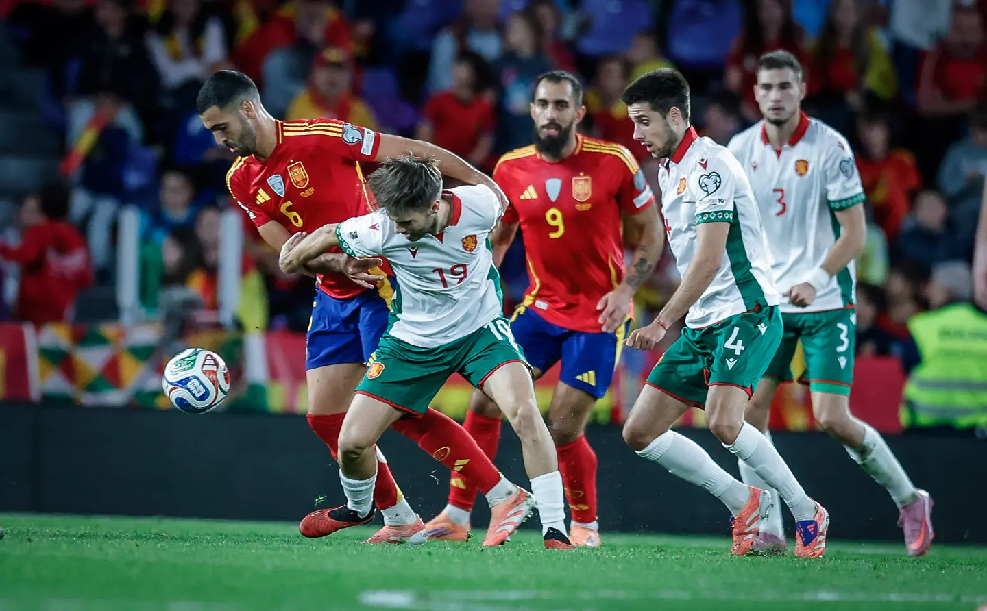 България може да подпечата преждевременно билета на Испания за Мондиала