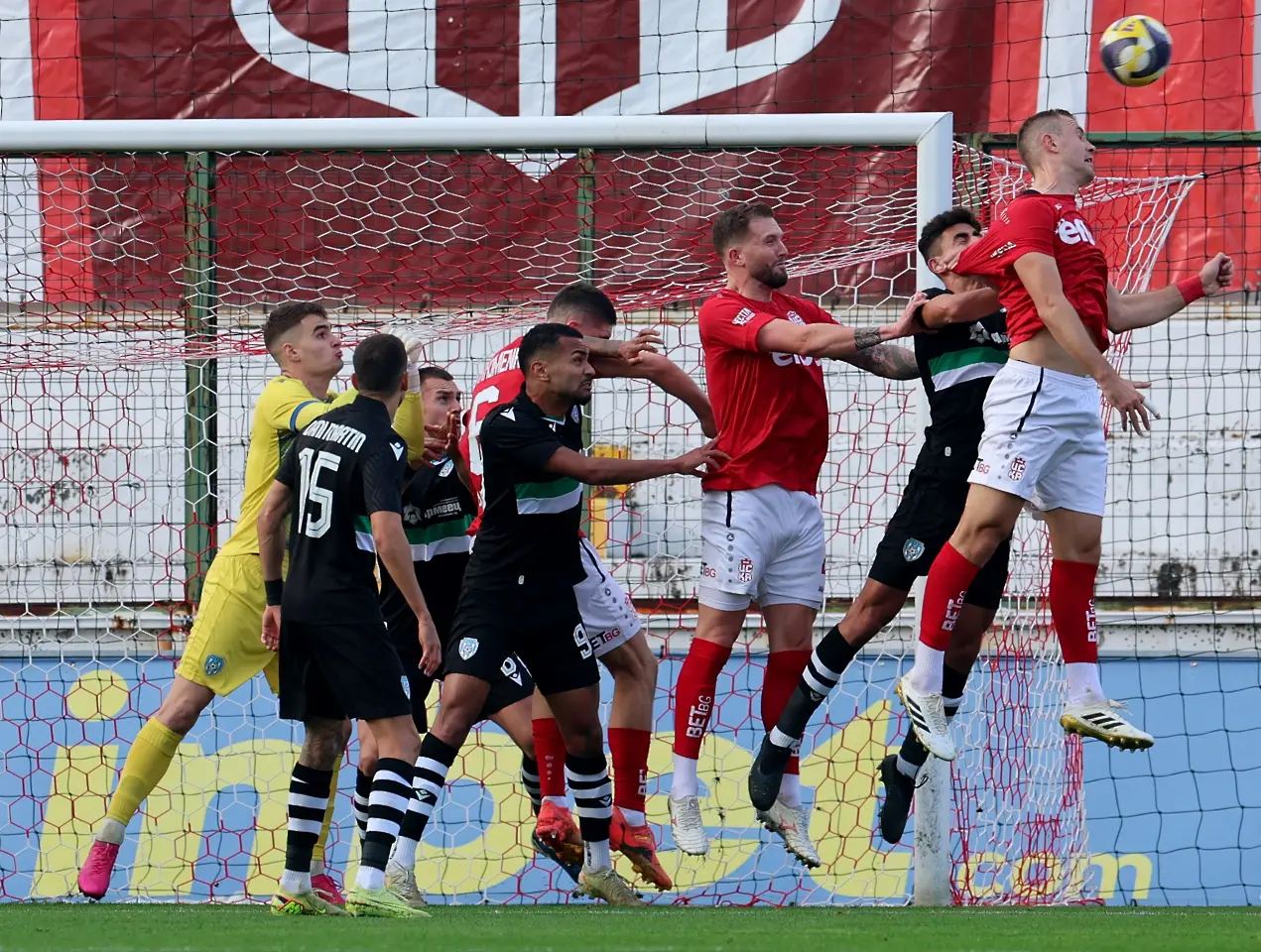 На живо: ЦСКА 1948 – Черно море (Състави)