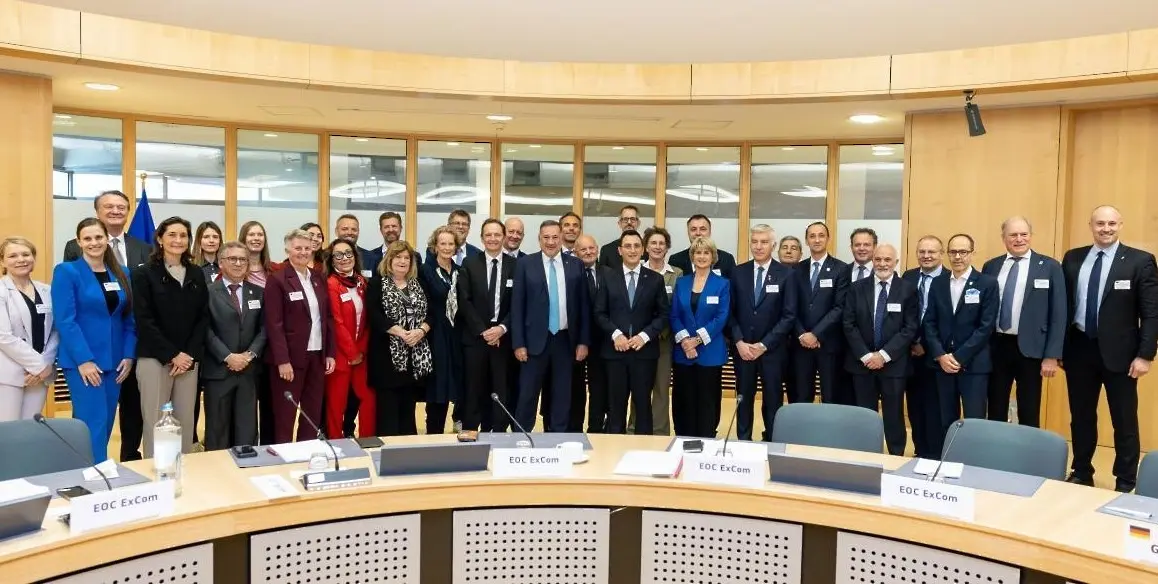 Весела Лечева участва в среща за спорта в Европа с Кърсти Ковънтри и еврокомисаря Глен Микалеф