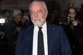 Аурелио Де Лаурентис изригна срещу УЕФА и ФИФА: Плащаме заплатите на играчите, а ги връщат на парчета