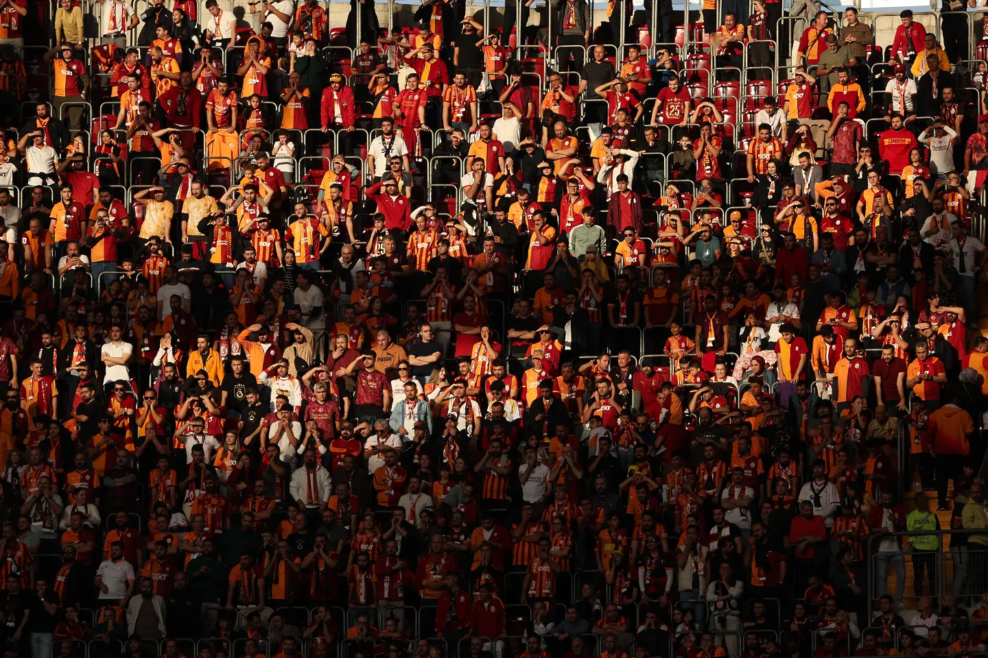 Галатасарай с първо поражение в Турция