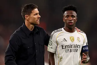 AS: Oтношенията между Чаби Алонсо и съблекалнята на Реал Мадрид са тотално разрушени