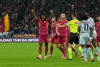 „Олимпико“ се усмихна, Рома поведе колоната в Италия