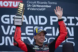 Италианец закри сезона в MotoGP с победа