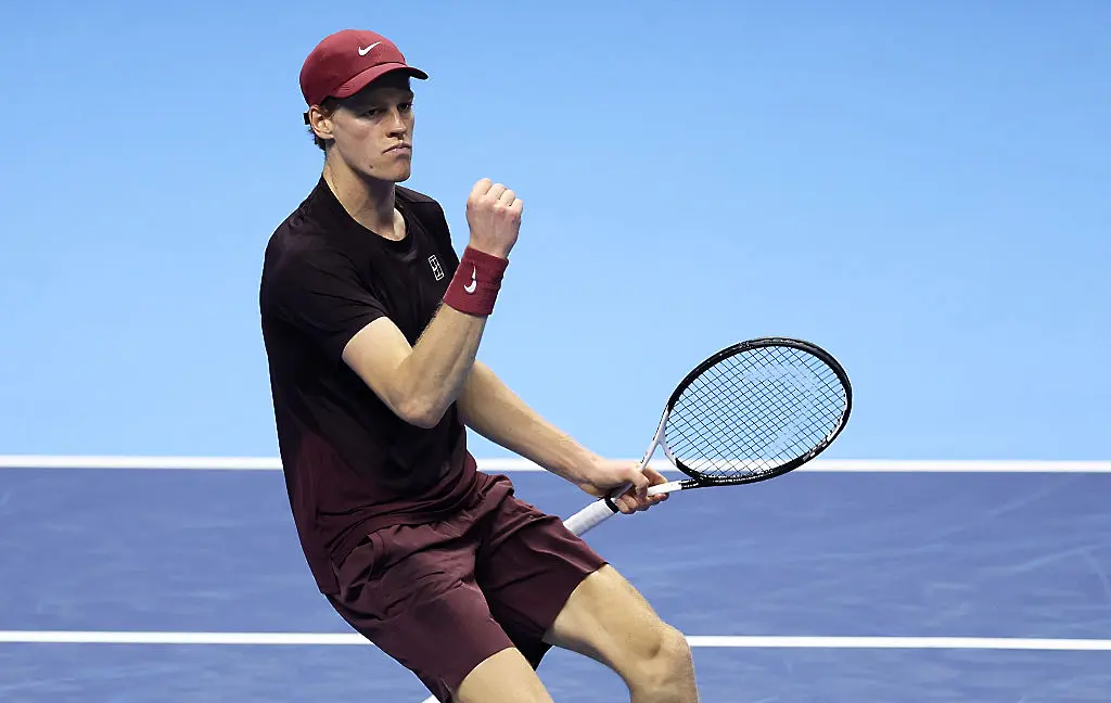 Синер тресна Де Минор и чака Алкарас на финала в Торино