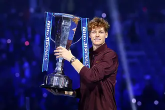 Синер пречупи Алкарас на родна земя и отново е кралят на Финалите в ATP